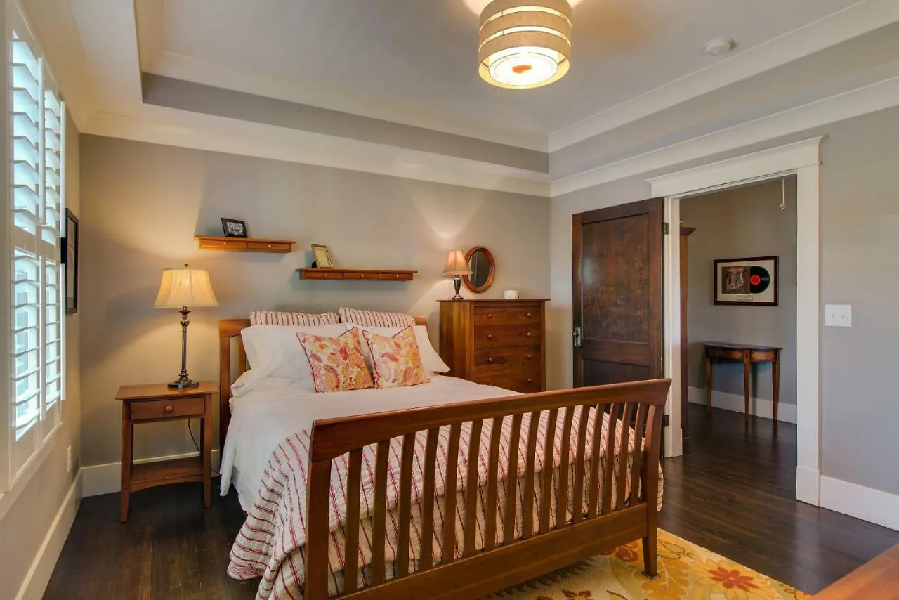 **** B&B Caroline House Nashville Historic Inn 미국
