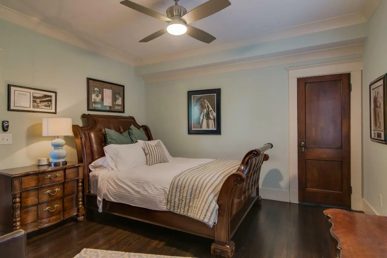 Caroline House Nashville Historic Inn 4*,